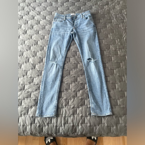 Jack and Jones men’s distressed jeans W29 x L32 - Picture 2 of 9